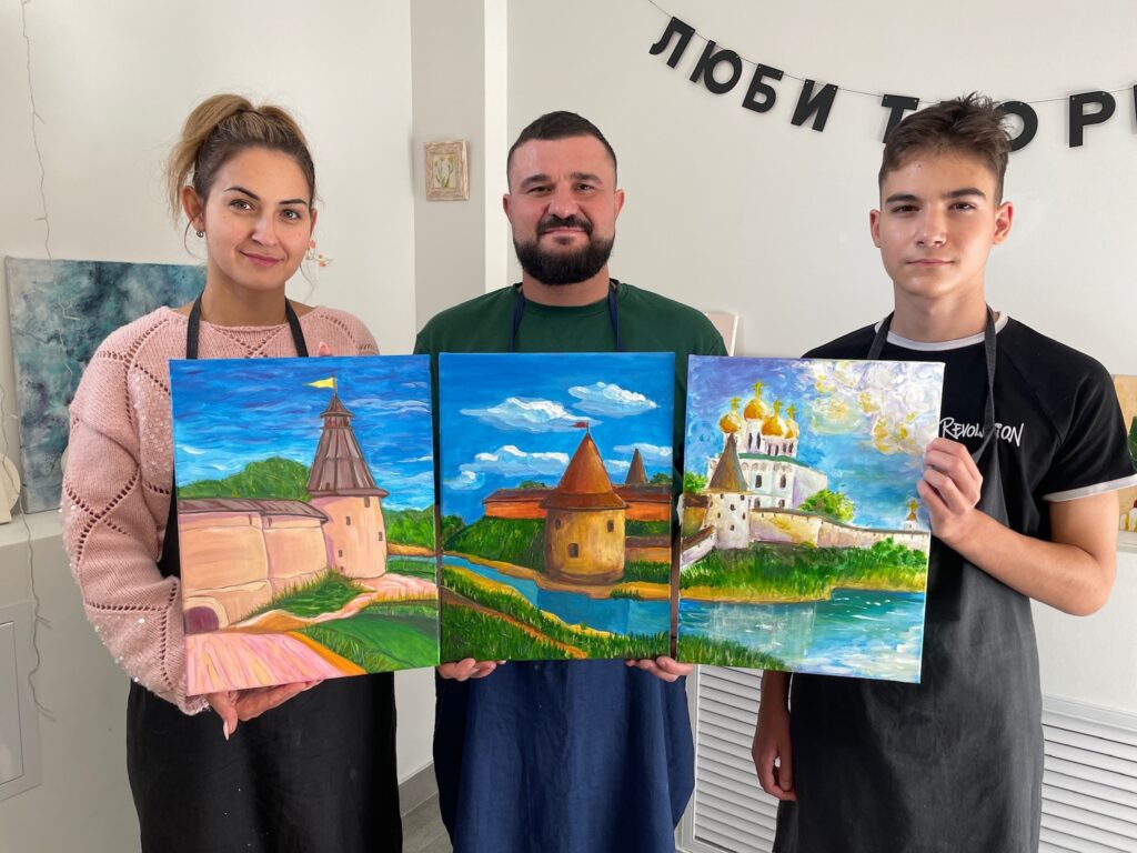 Творческая работа с мастер-класса Art Sisters в Пскове